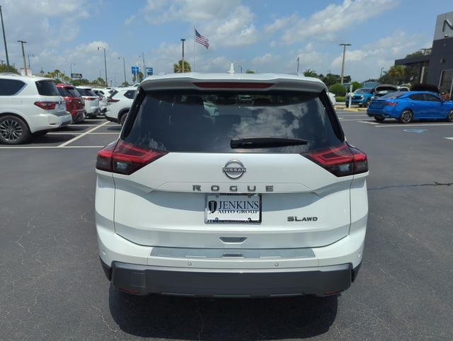 2024 Nissan Rogue SL - Photo 7