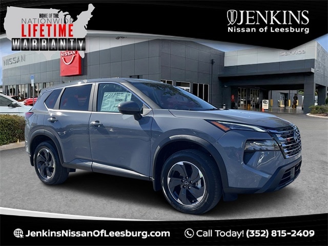 2026 Nissan Rogue SV's photo