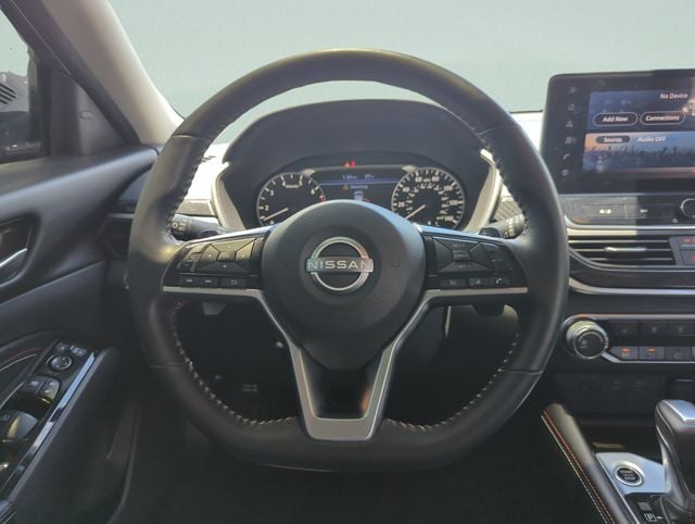 2023 Nissan Altima SR - Photo 21