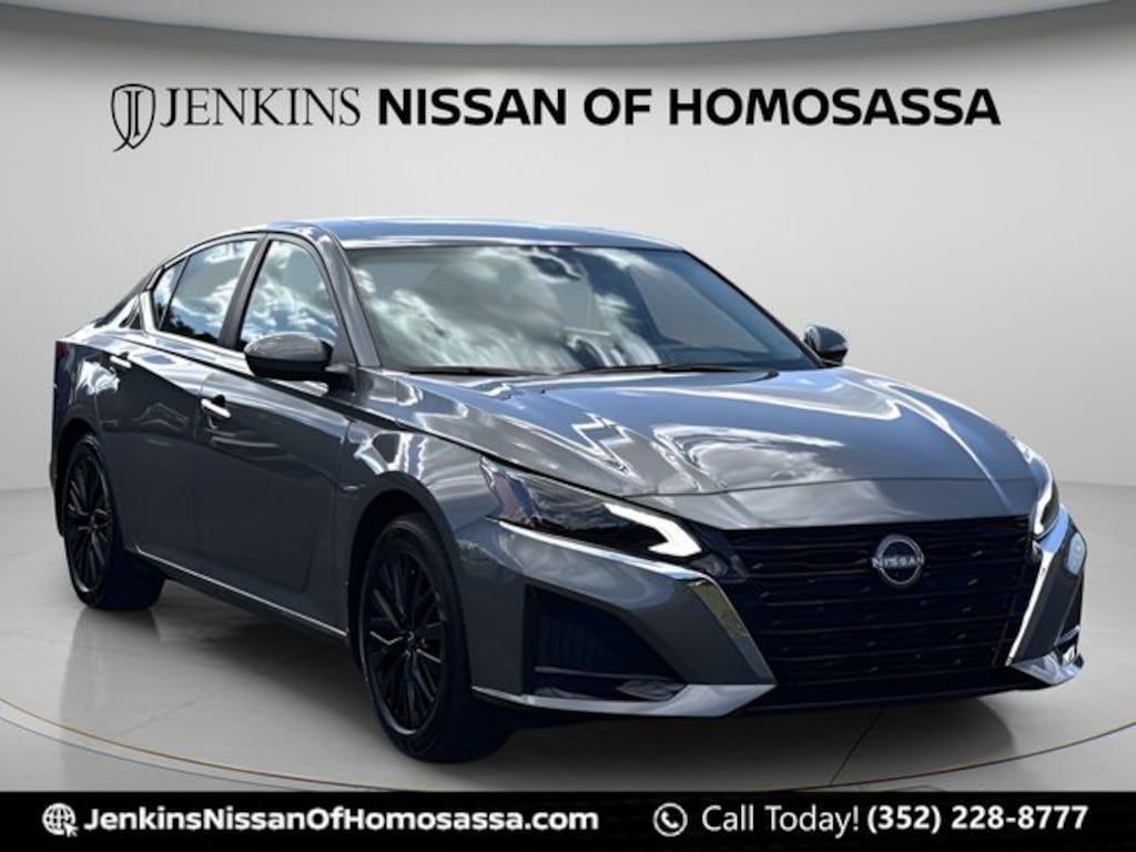 New 2025 Nissan Altima SV Sedan
