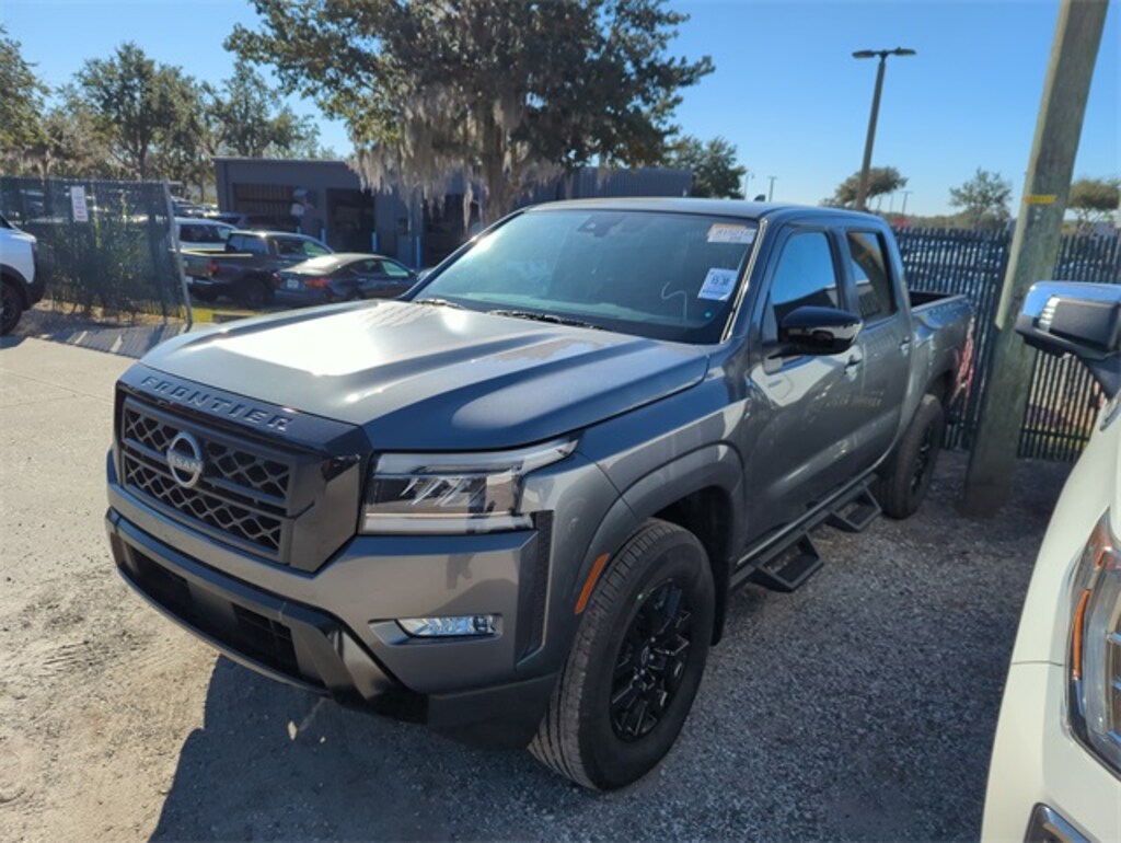 Used 2023 Nissan Frontier SV Truck Crew Cab