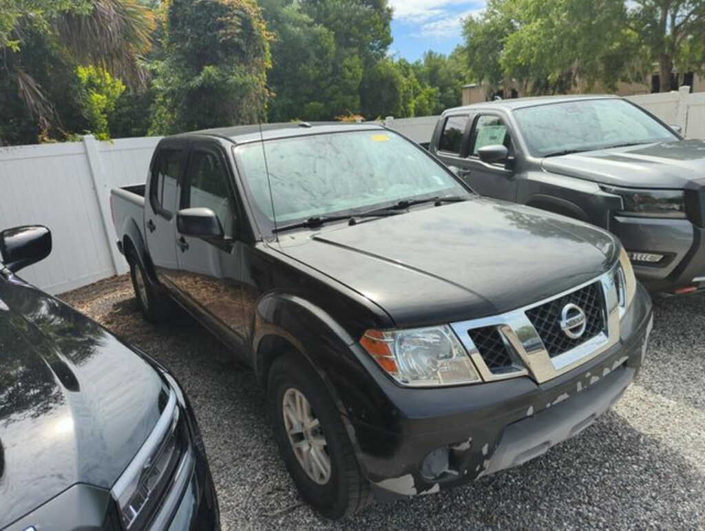 Certified 2017 Nissan Frontier SV Truck Crew Cab