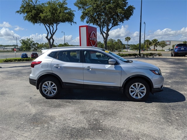 Certified 2018 Nissan Rogue Sport SV with VIN JN1BJ1CP2JW107119 for sale in Leesburg, FL