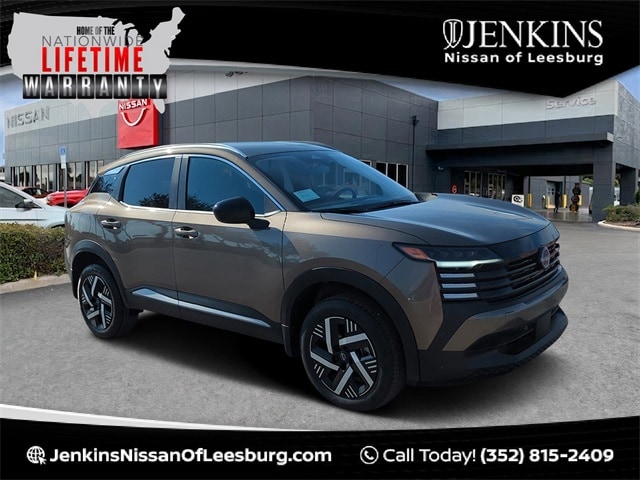 2026 Nissan KICKS SV's photo