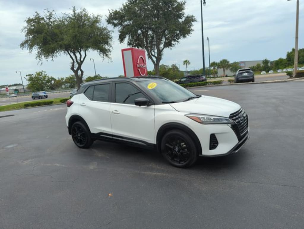 Certified 2023 Nissan Kicks SR SUV