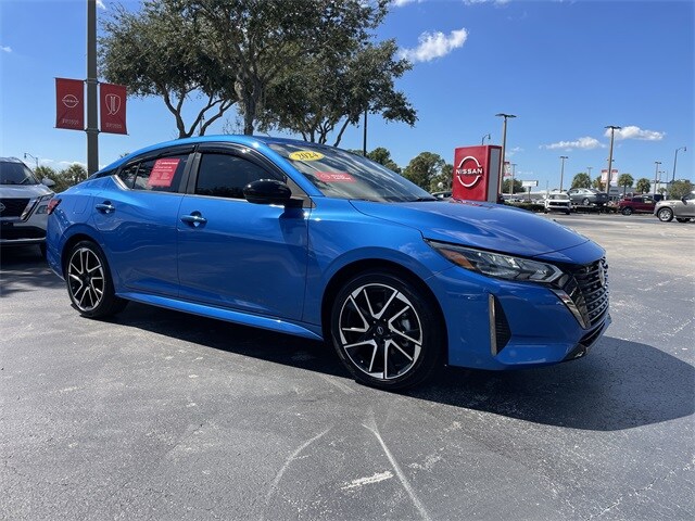 2024 Nissan Sentra SR Premium photo 2