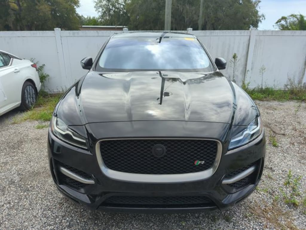 Used 2017 Jaguar F-PACE 35t R-Sport SUV