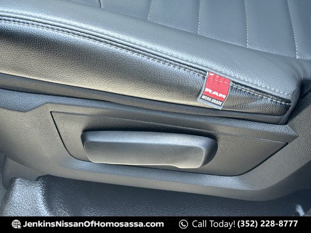 2023 RAM Ram 1500 Classic Tradesman - Photo 29