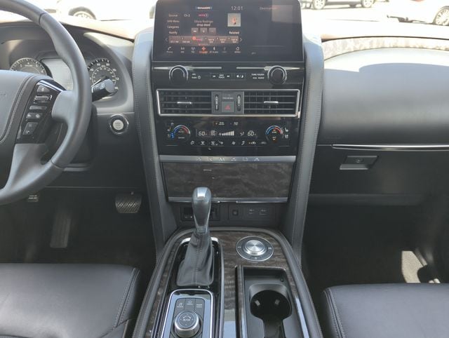 2023 Nissan Armada Platinum - Photo 27