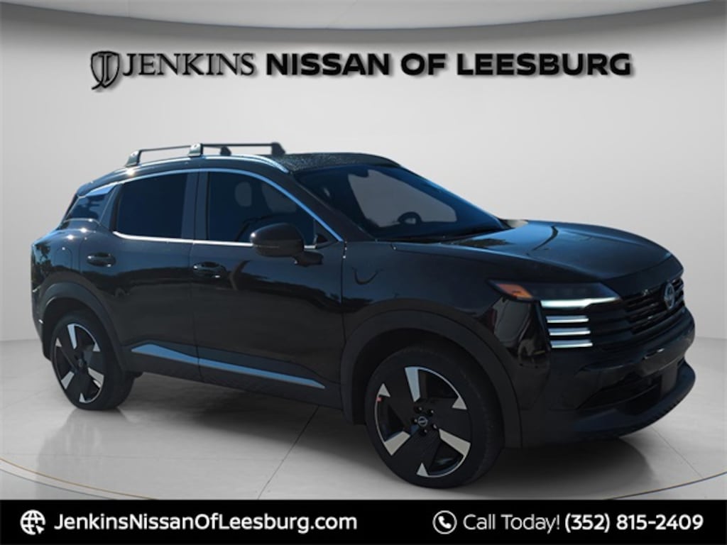 New 2026 Nissan Kicks SR SUV