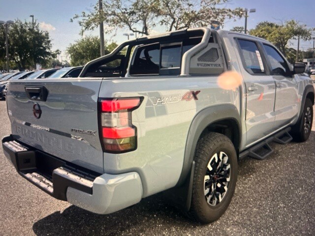 2022 Nissan Frontier PRO-4X photo 3