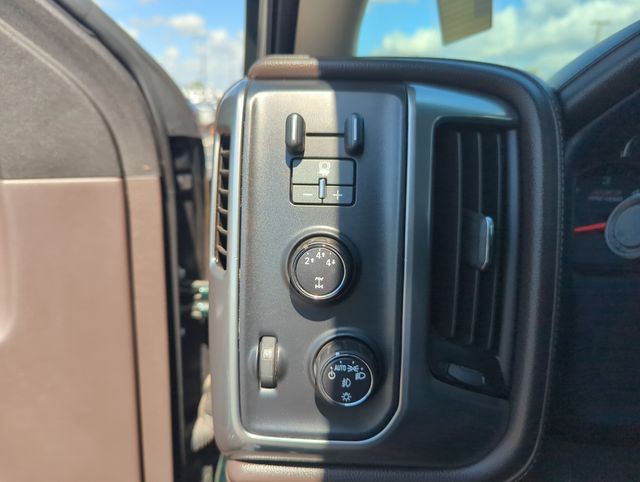 2015 Chevrolet Silverado 2500HD LTZ - Photo 41