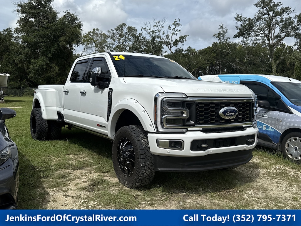 Used 2024 Ford F-350 Platinum Truck Crew Cab