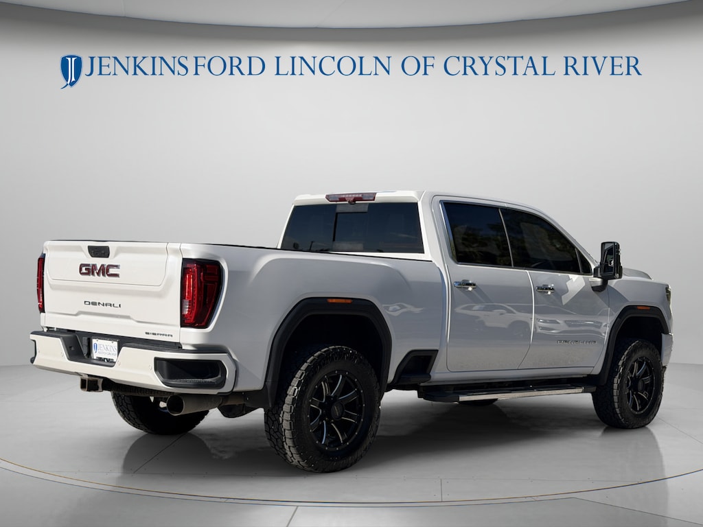 Used 2020 GMC Sierra 2500HD Denali Truck Crew Cab