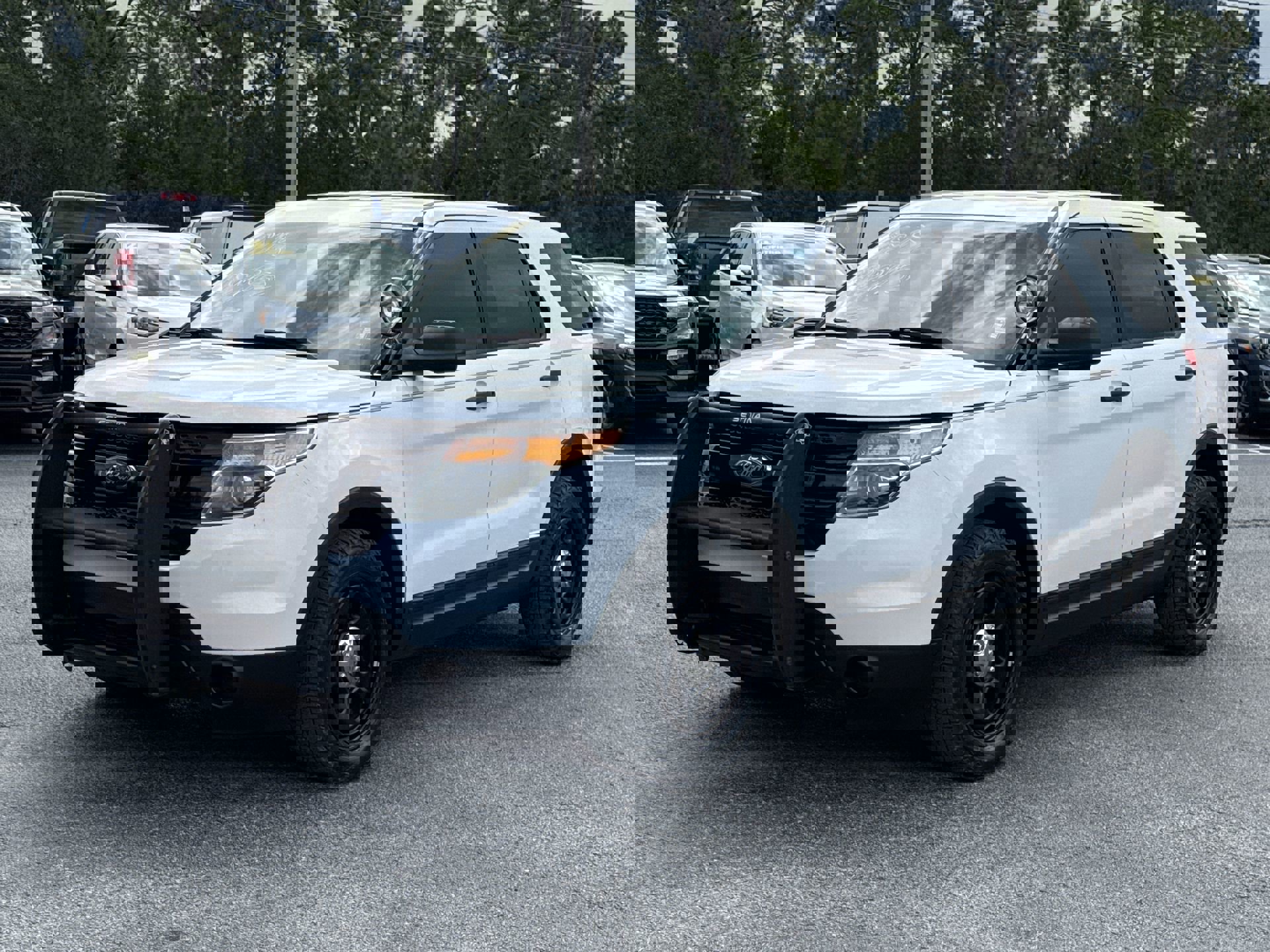 2014 Ford Explorer photo 2