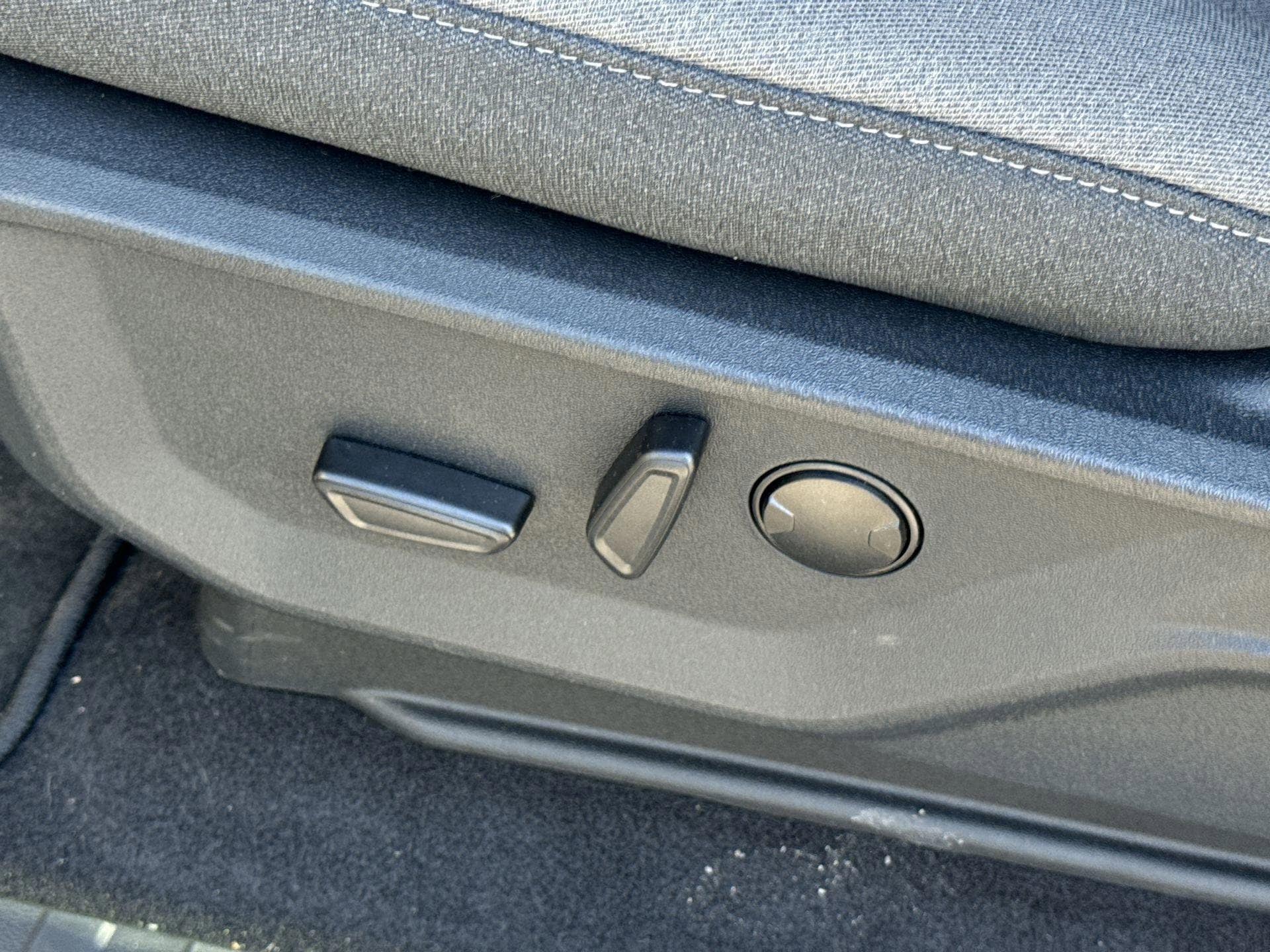 2025 Ford F-150 XLT - Photo 29