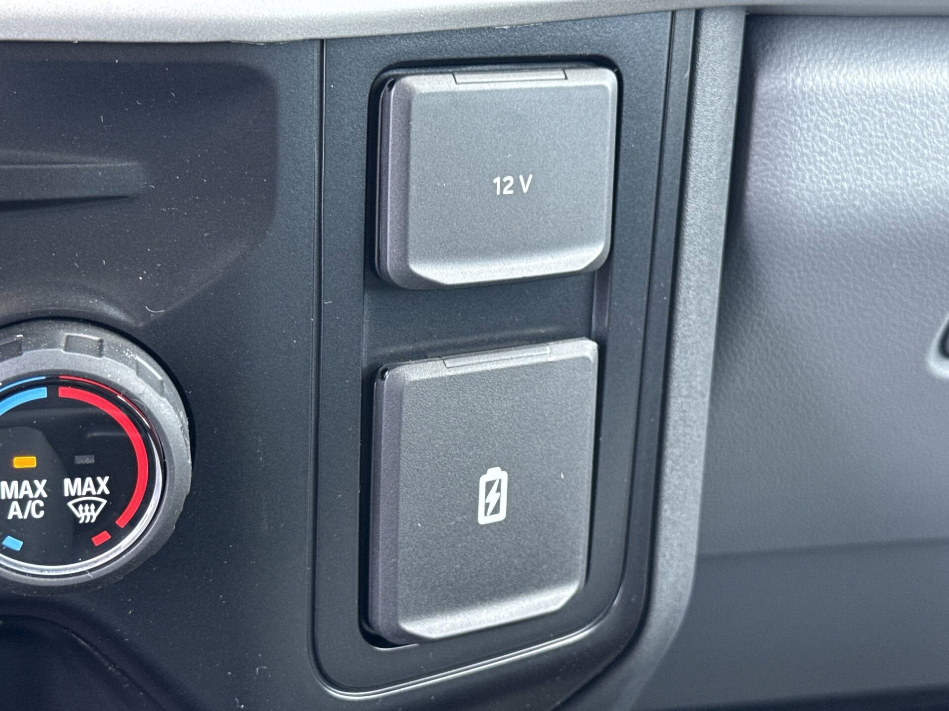 2026 Ford F-350 Super Duty XL - Photo 15