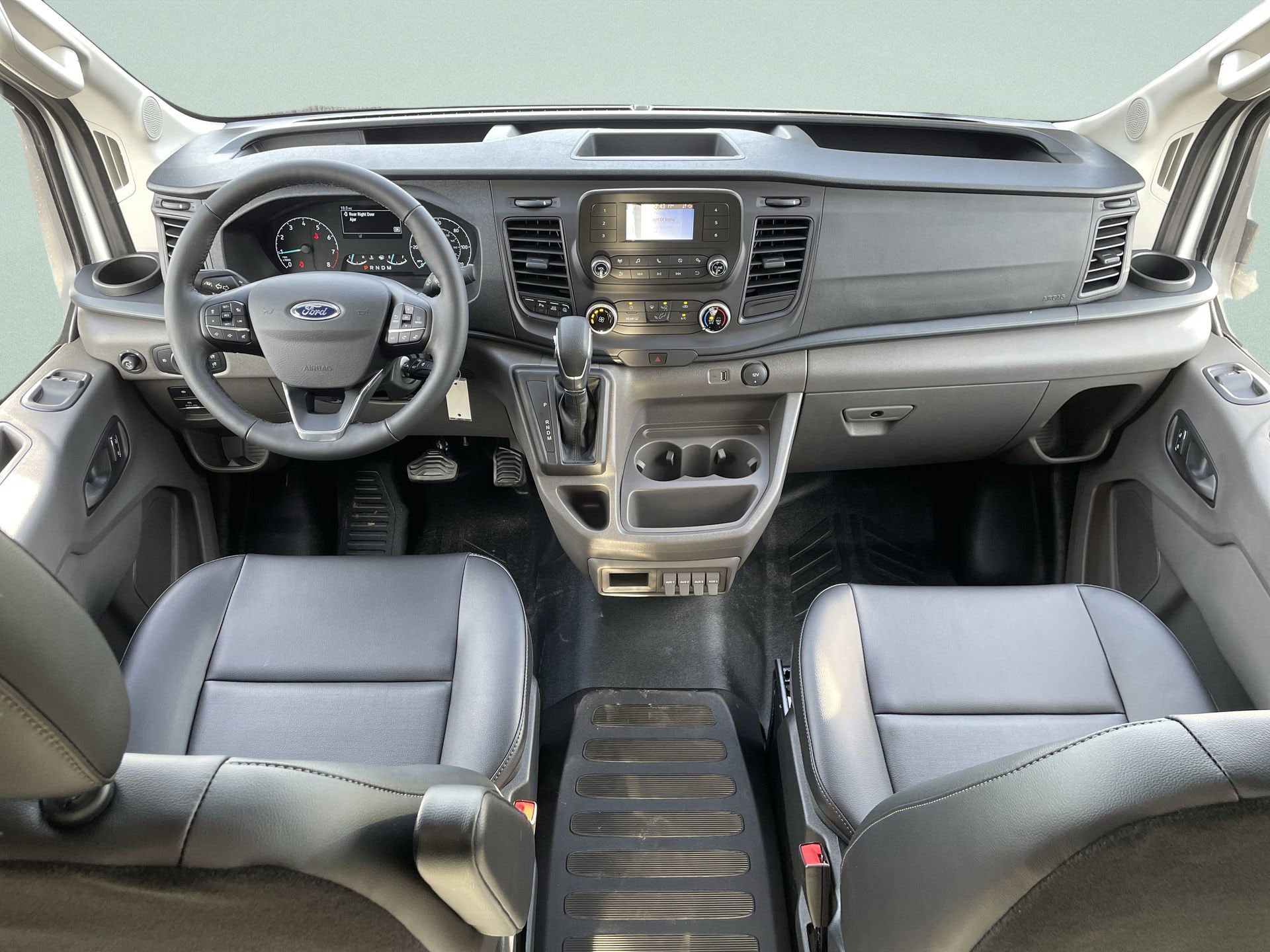 2025 Ford Transit Van Base - Photo 13