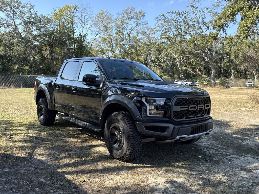 Used 2017 Ford F-150 Raptor Truck SuperCrew Cab
