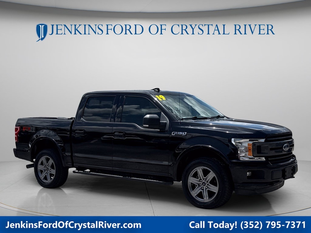 Used 2019 Ford F-150 XLT Truck SuperCrew Cab