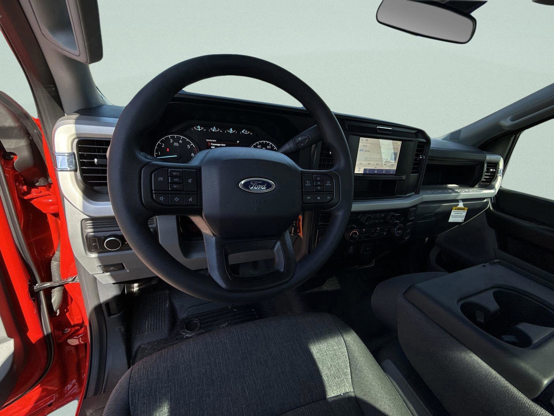 2026 Ford F-350 Super Duty XL - Photo 34
