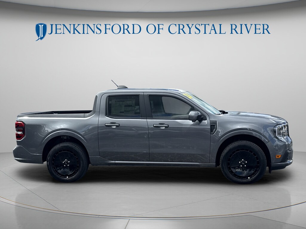 New 2026 Ford Maverick Lobo TRUCK