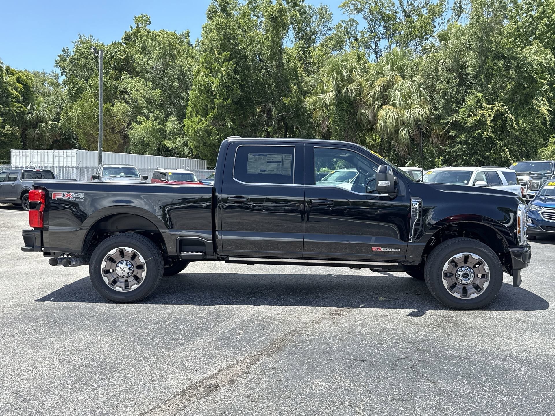 2025 Ford F-250 King Ranch photo 3