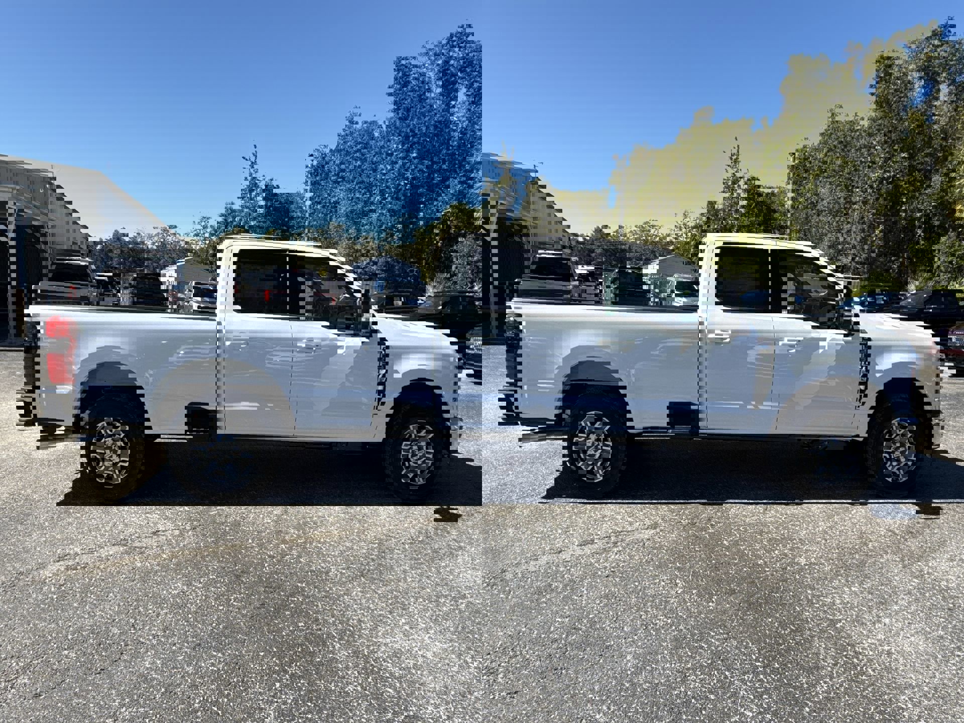 2026 Ford F-250 Lariat photo 3