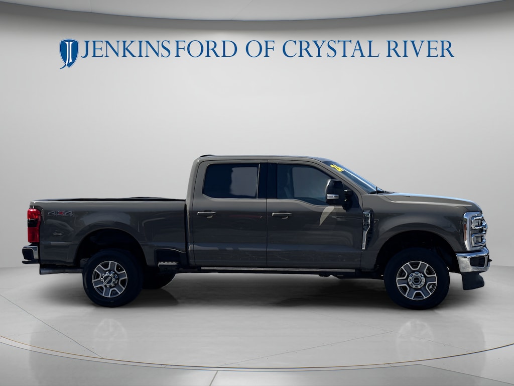 Certified 2026 Ford F-250 LARIAT Truck Crew Cab