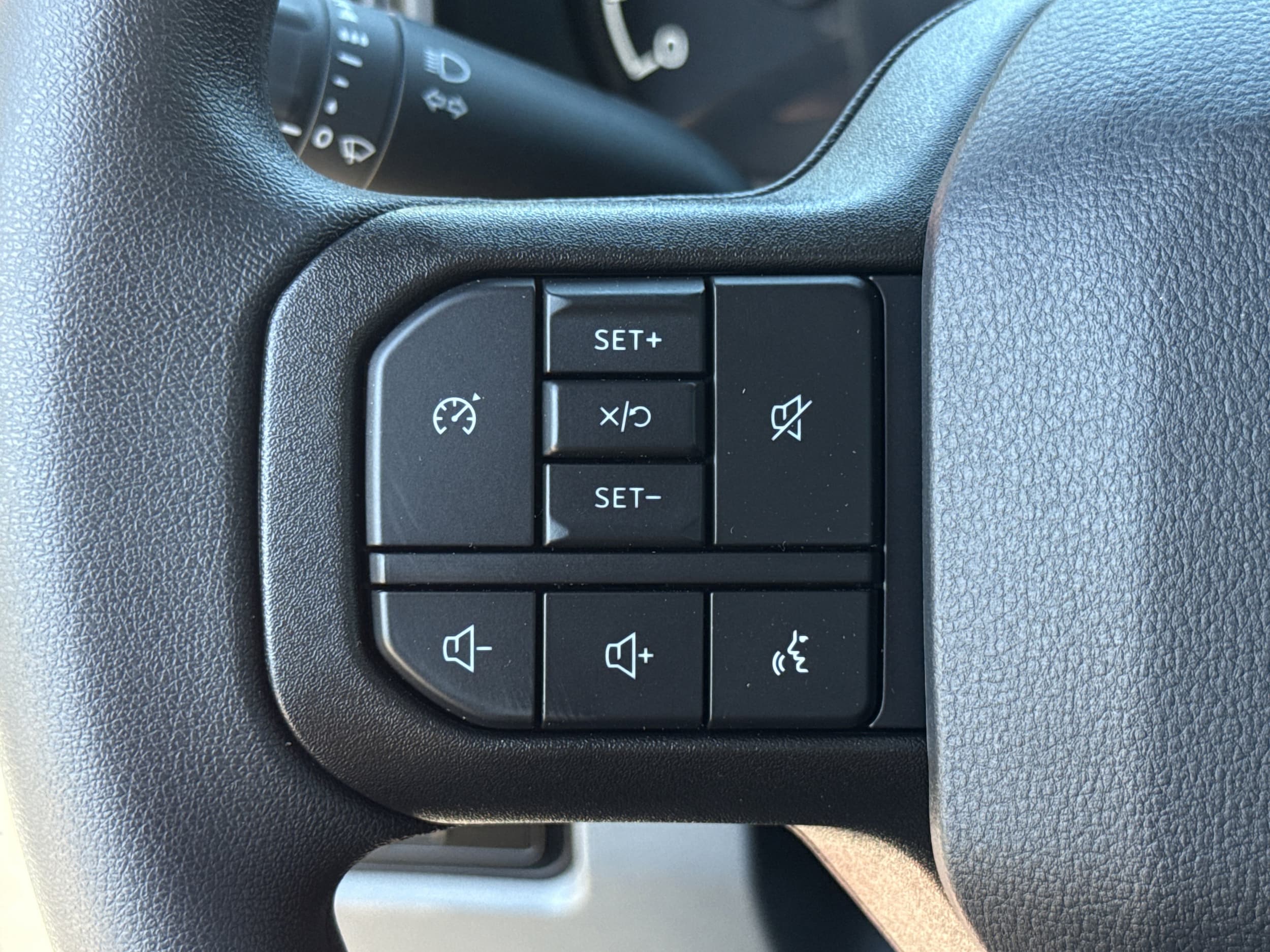 2026 Ford F-350 Super Duty XL - Photo 25