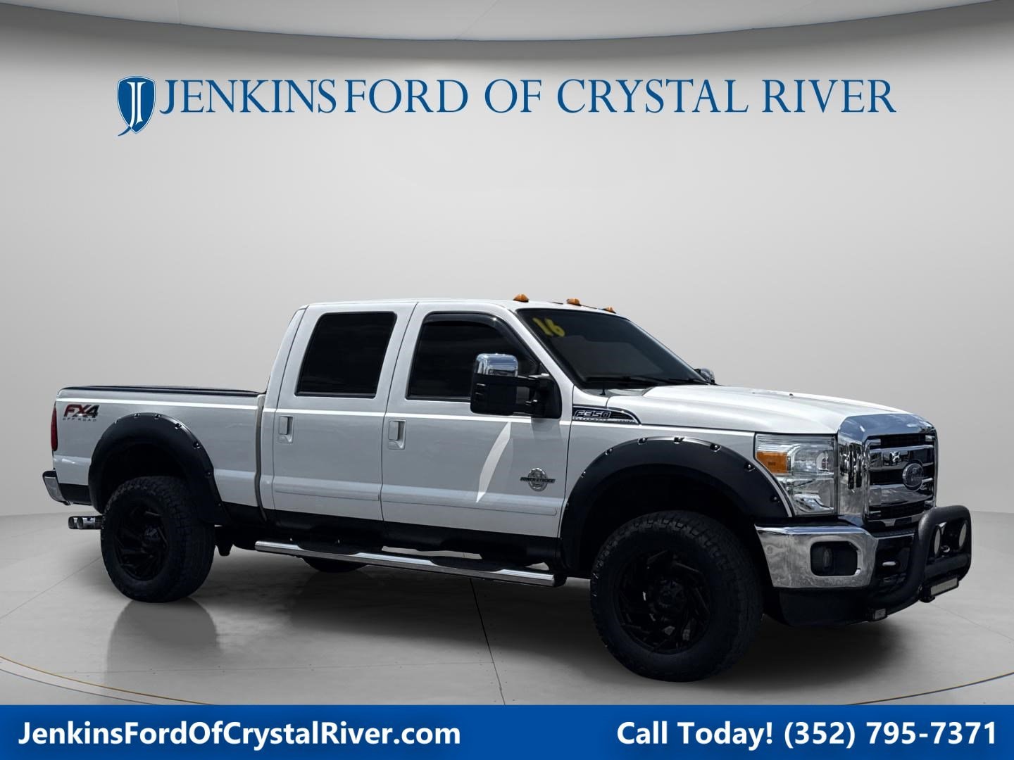 2016 Ford F-350 Lariat 4x4 Crew Cab 6-1/2' Box SRW's photo