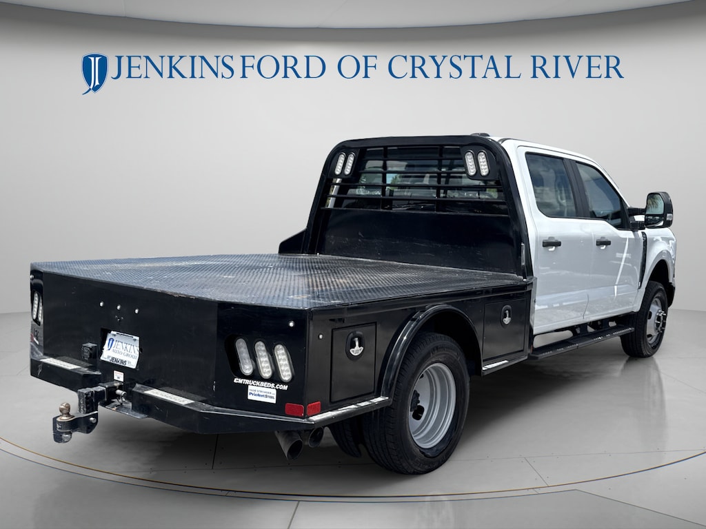 Used 2025 Ford F-350 XL Truck Crew Cab