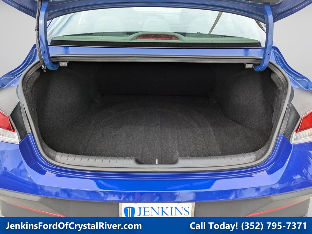 Used 2024 Hyundai Elantra SEL Sedan