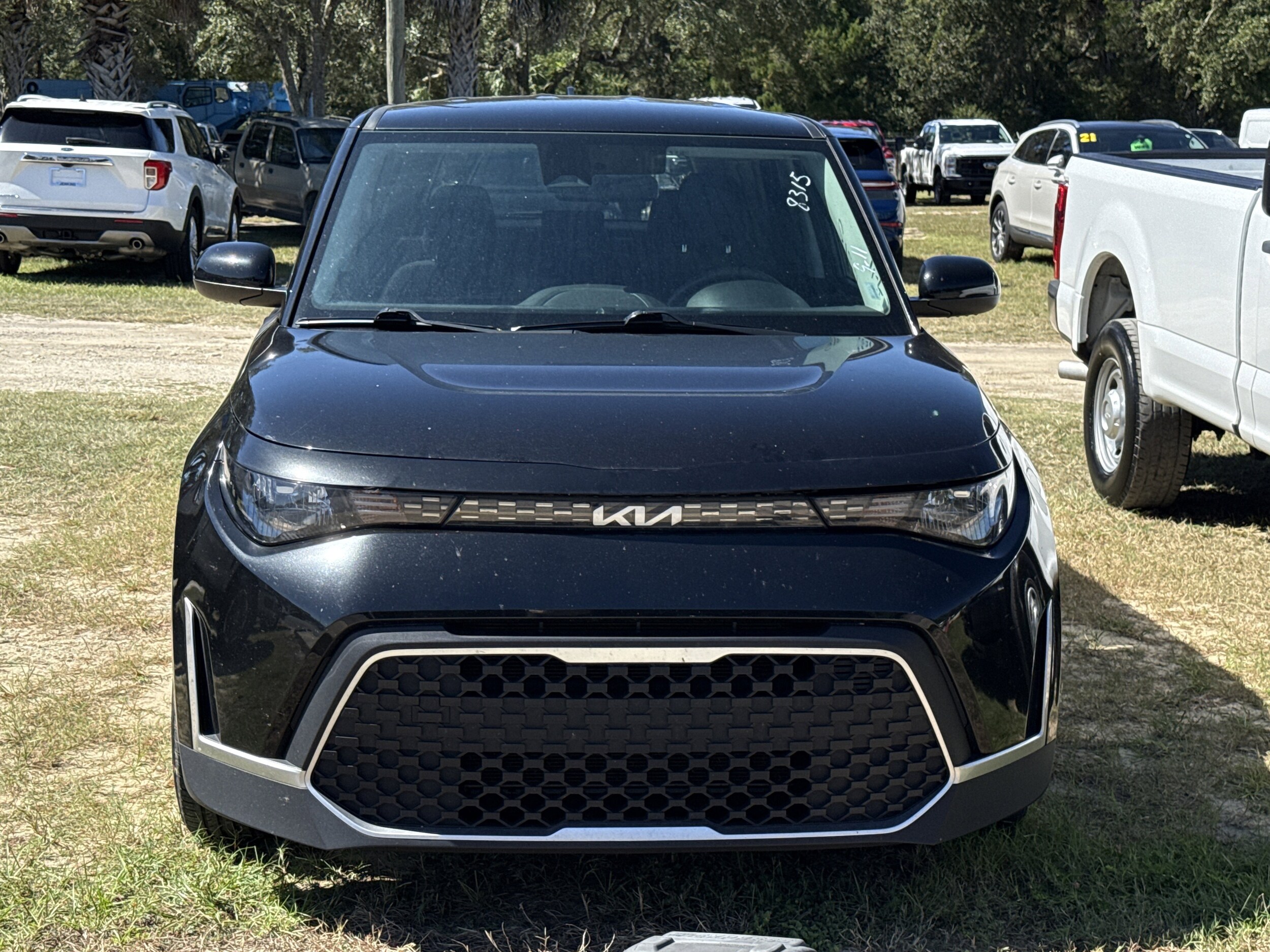 2024 Kia Soul LX photo 2