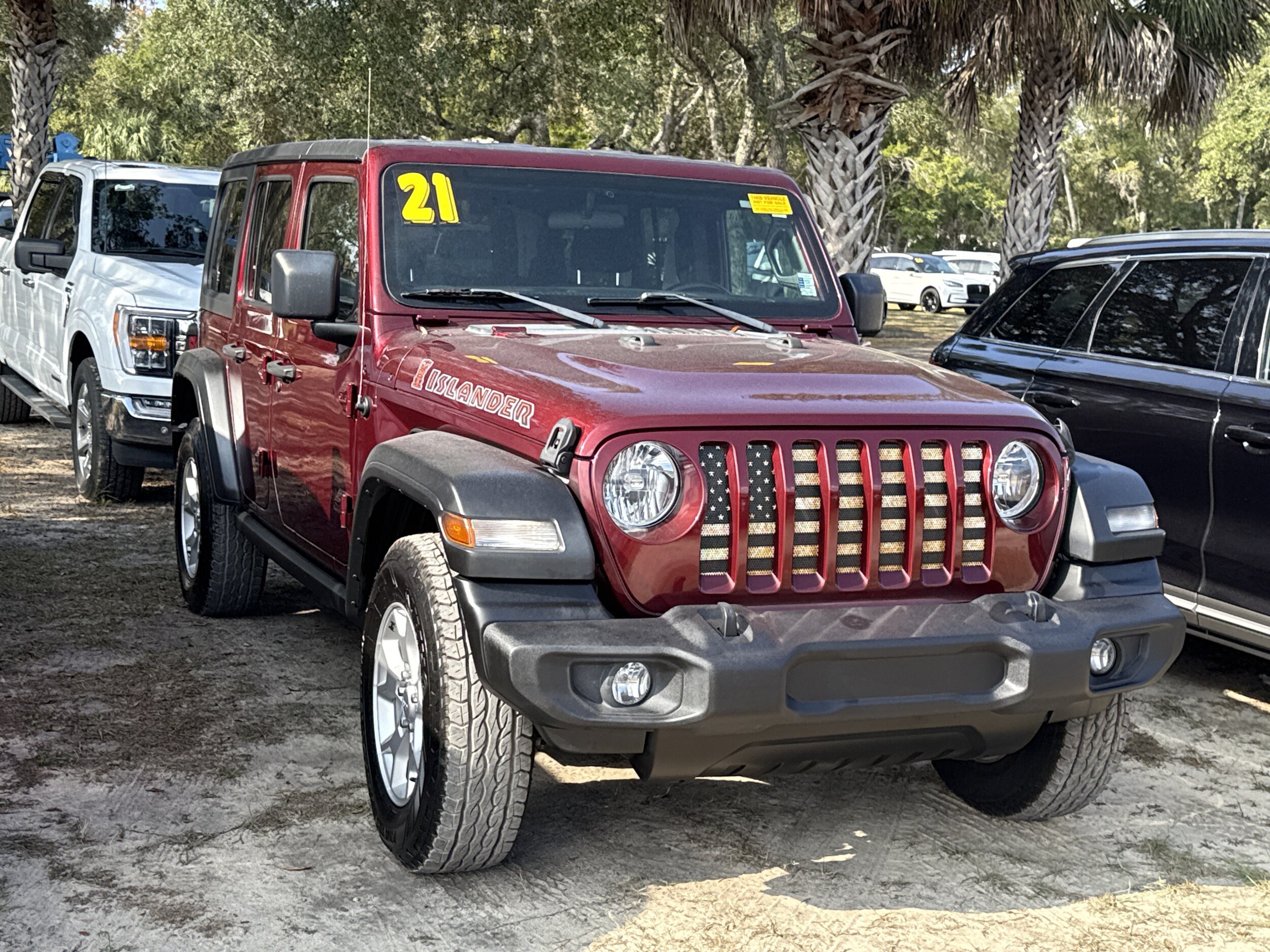 2021 Jeep Wrangler Unlimited Sport Islander photo 2