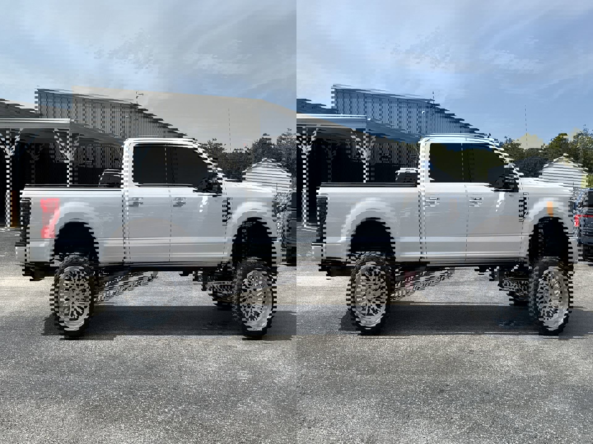2019 Ford F-250 Platinum photo 3