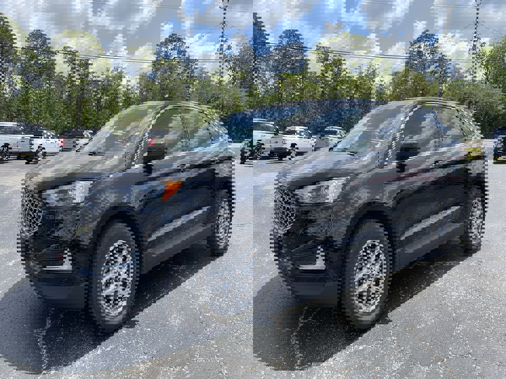 2023 Ford Edge SEL photo 2