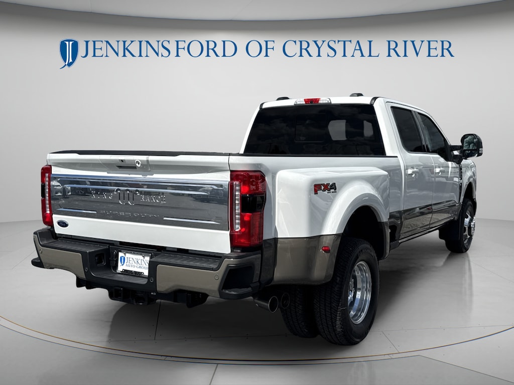 Used 2017 Ford F-250 King Ranch Truck Crew Cab