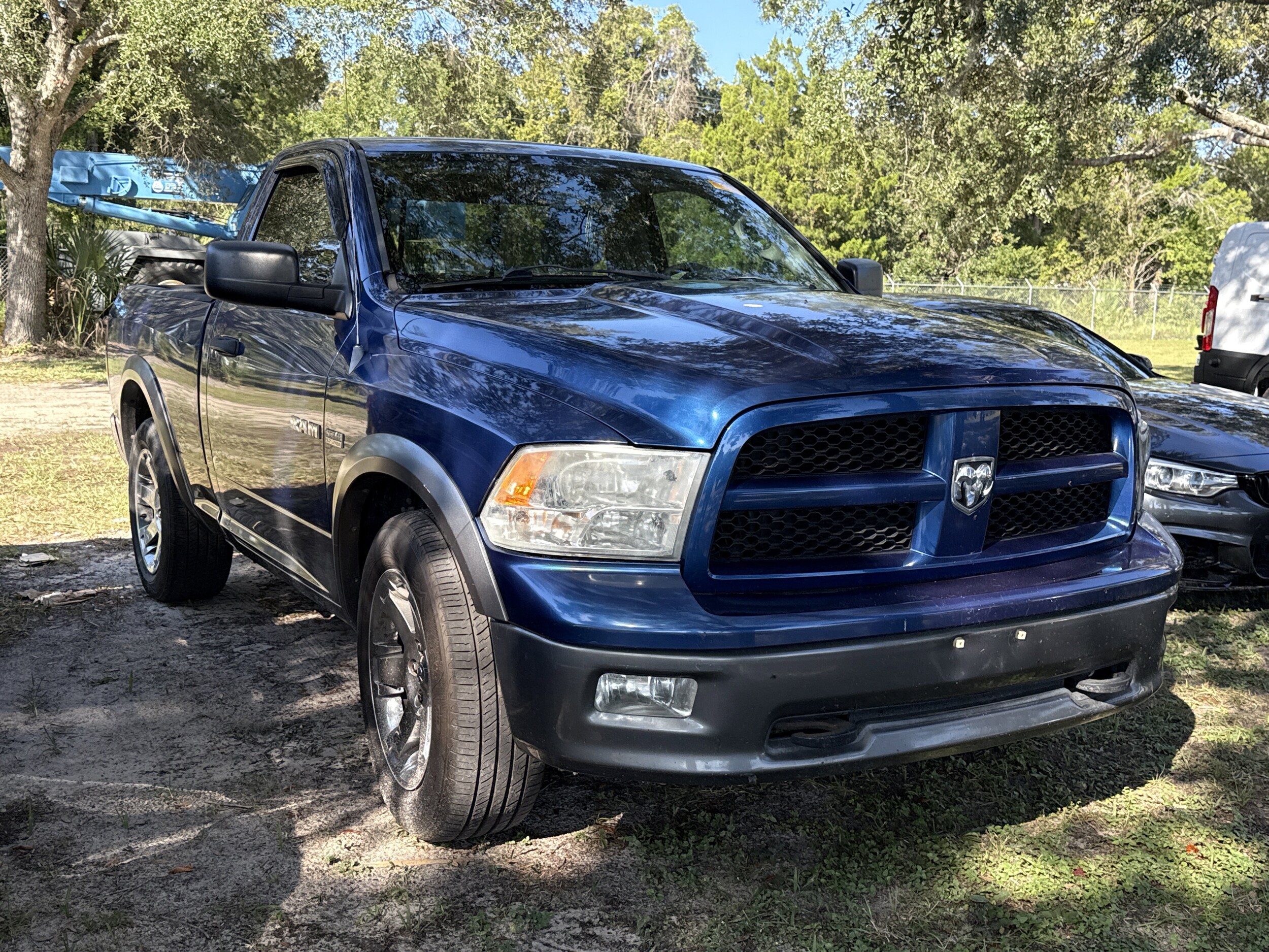 2010 Dodge Ram SLT photo 2