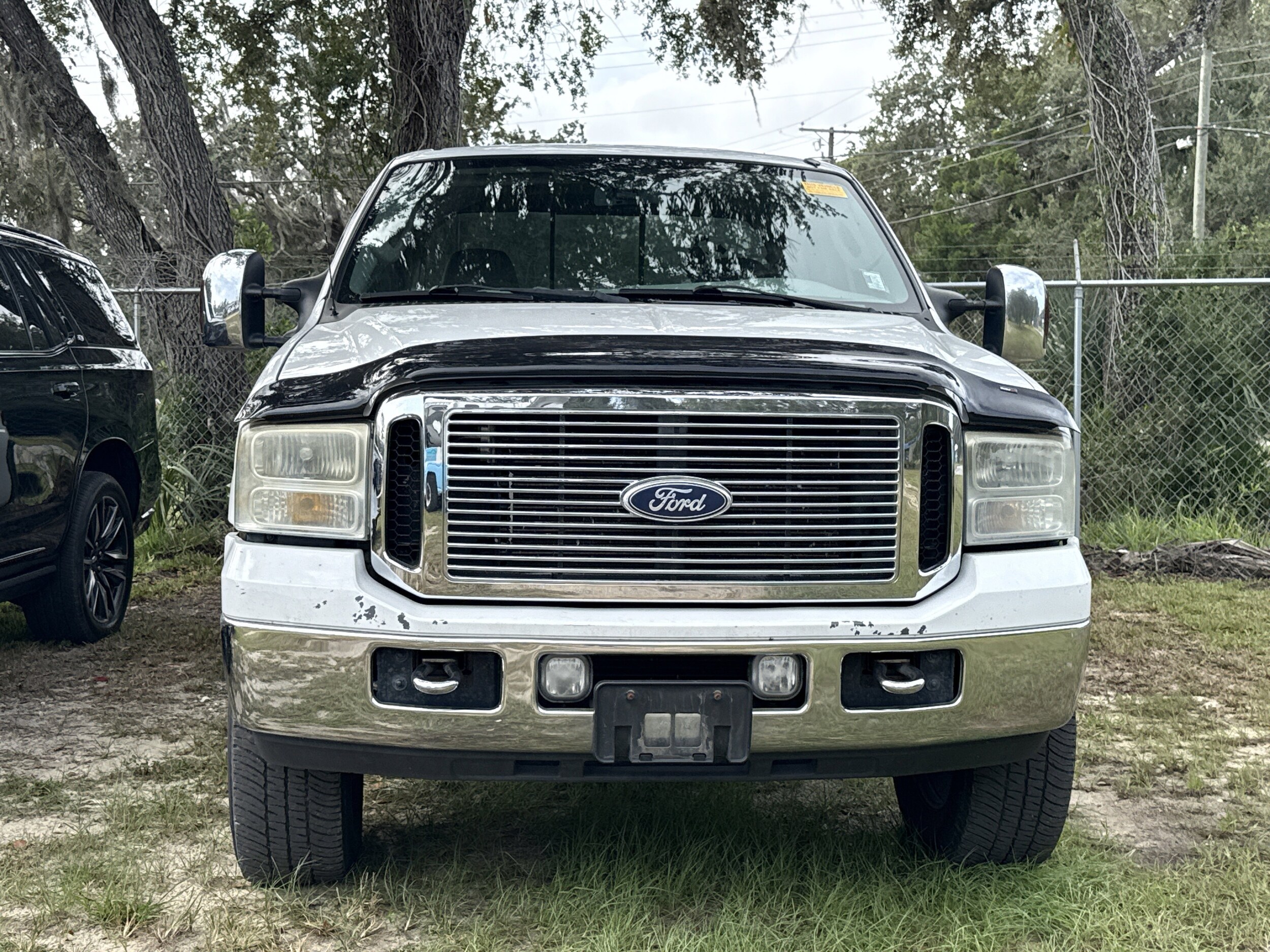 2007 Ford F-350 Lariat photo 2