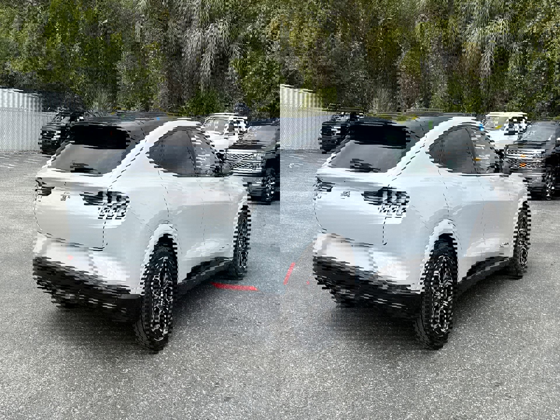 2023 Ford Mustang Mach-E GT photo 3