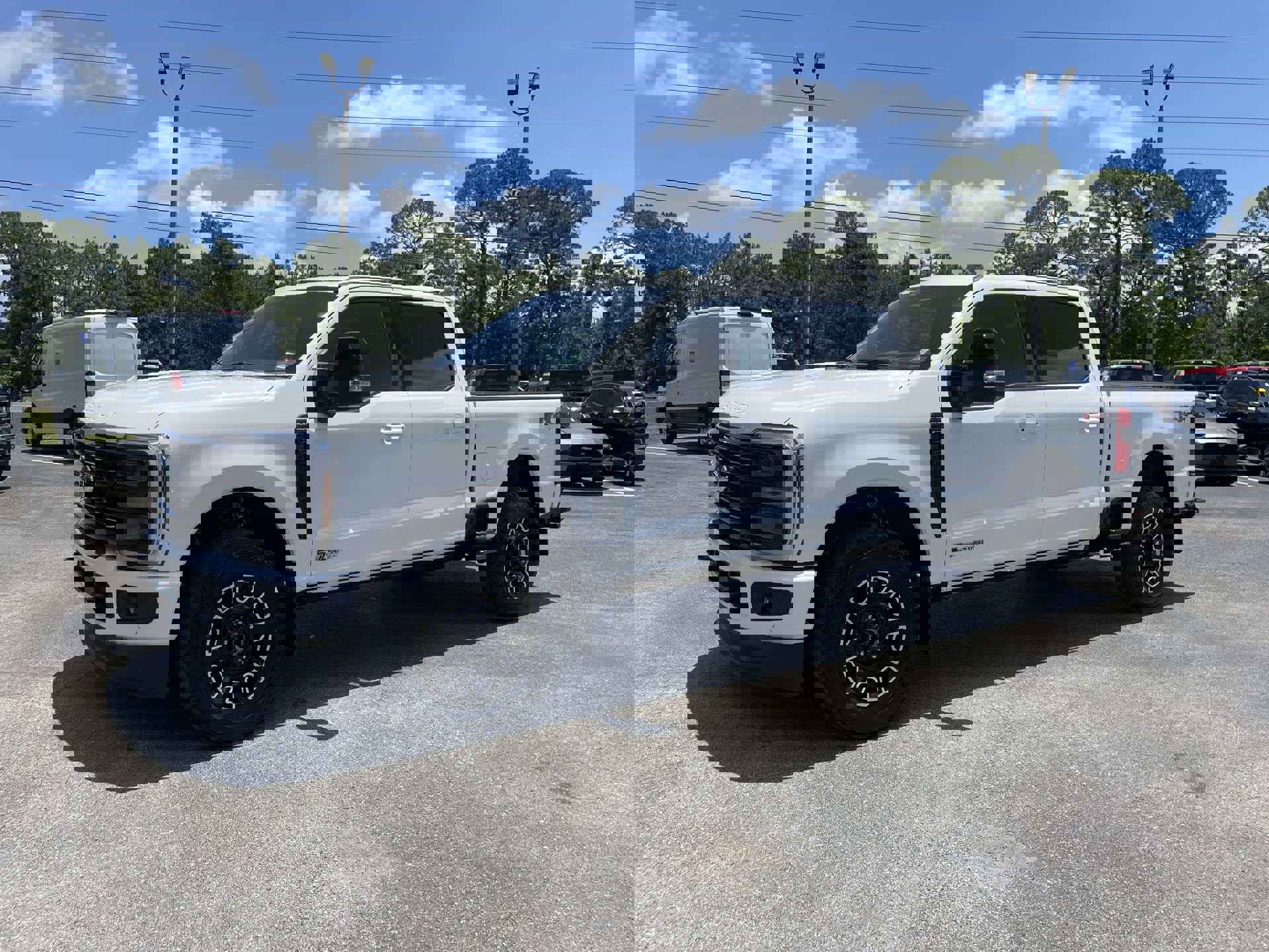 2025 Ford F-250 Platinum photo 2
