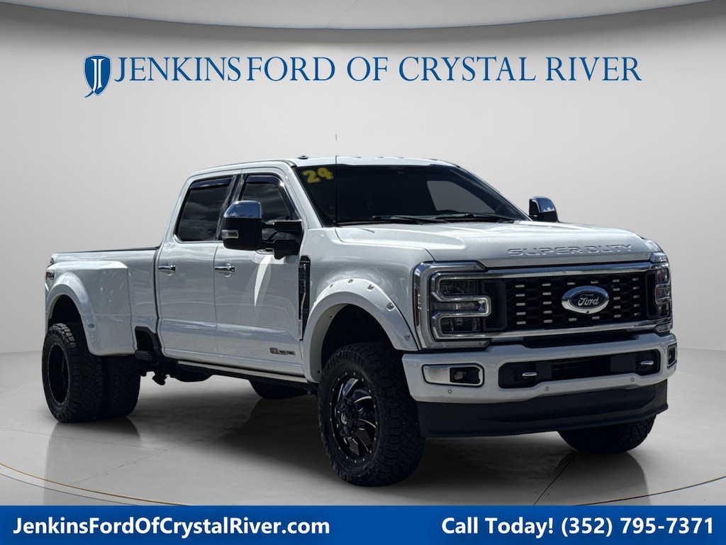 Used 2024 Ford F-350 Platinum Truck Crew Cab
