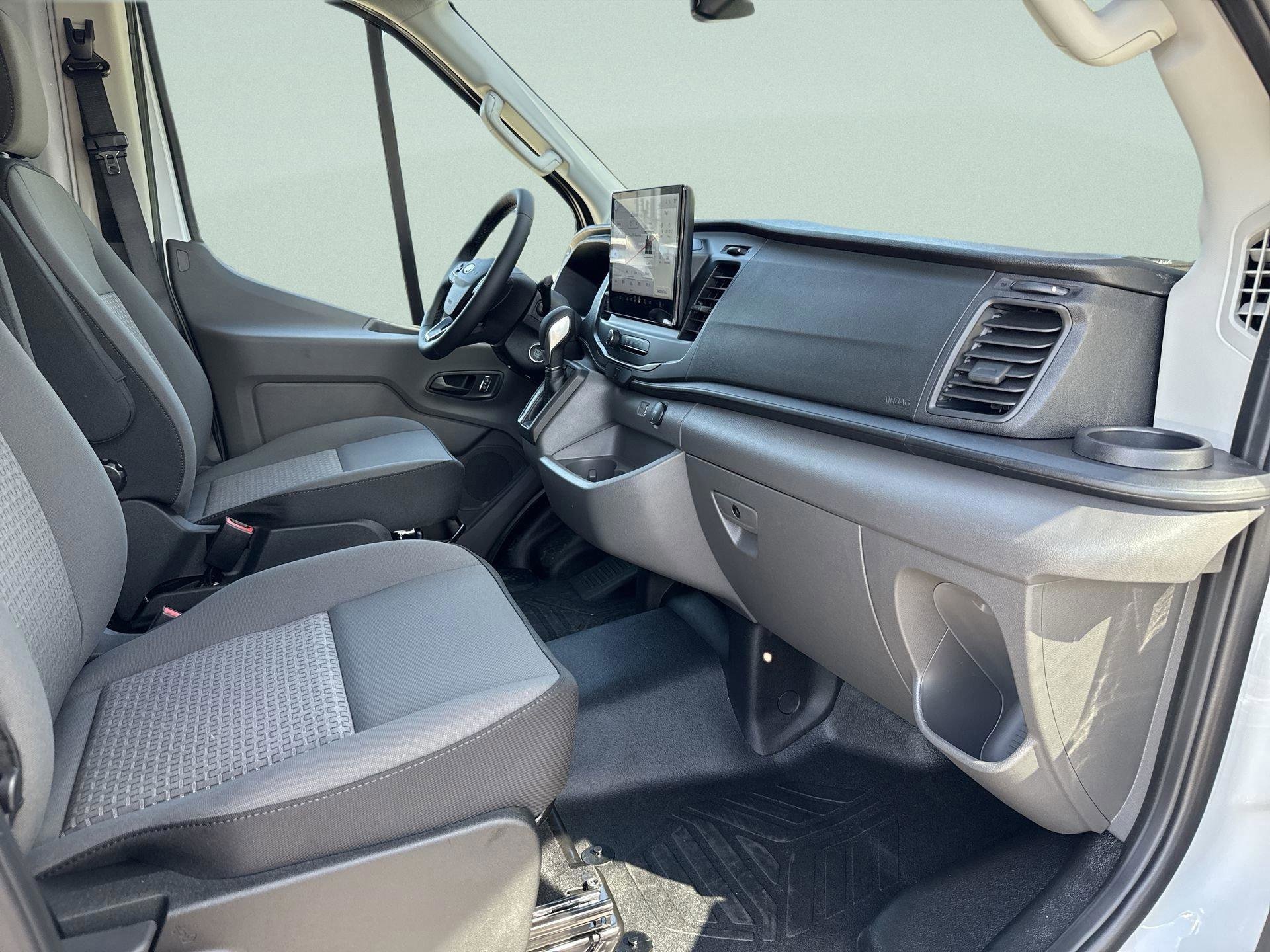 2026 Ford Transit Van Base - Photo 10