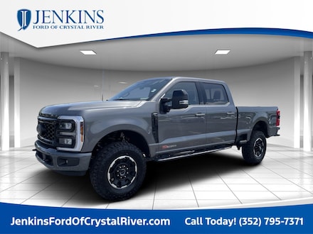 2025 Ford Super Duty F-250 Lariat TRUCK