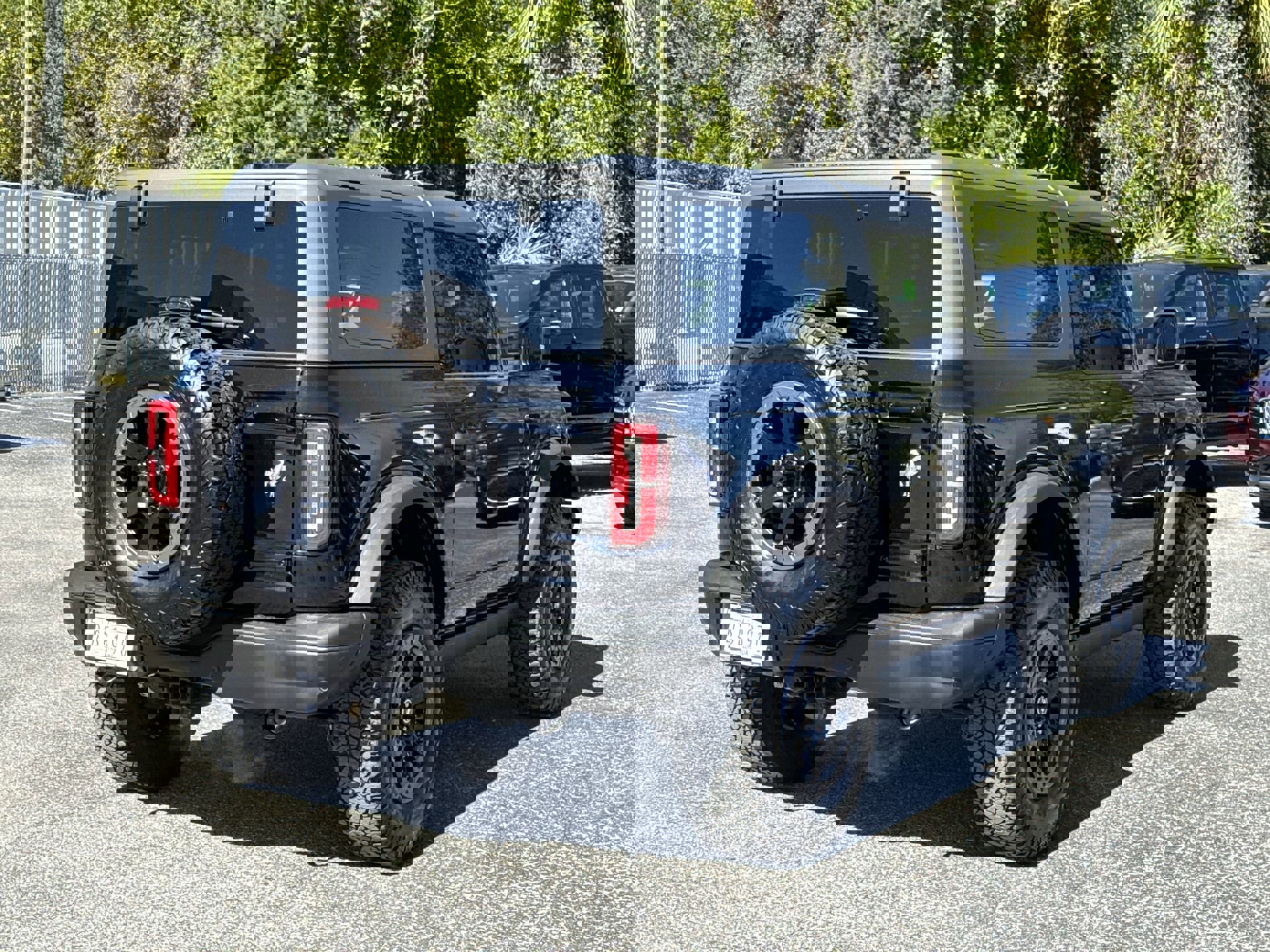 2023 Ford Bronco Badlands photo 3