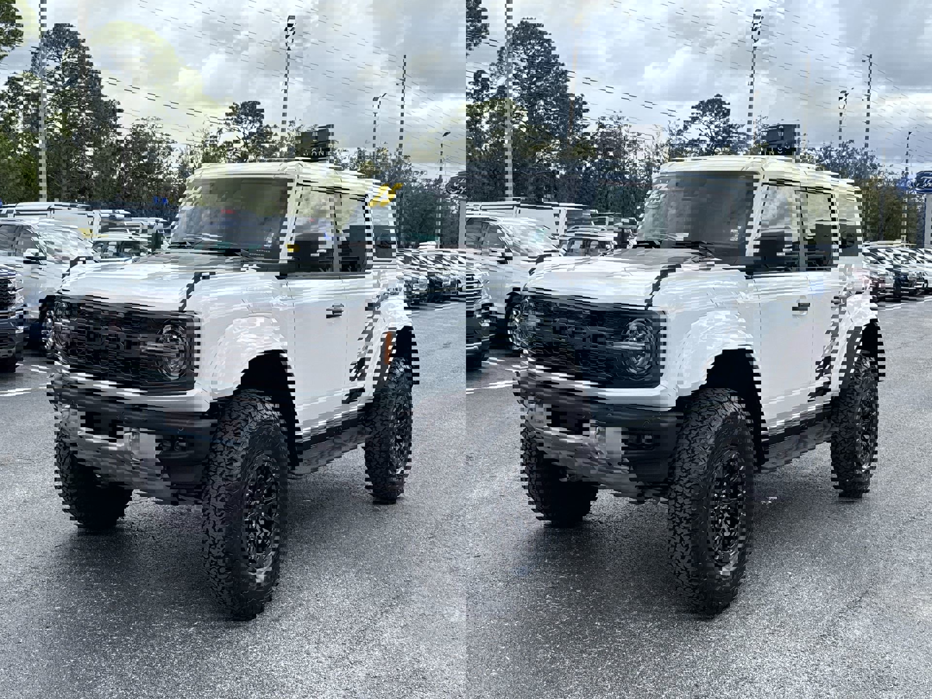 2025 Ford Bronco Raptor photo 2