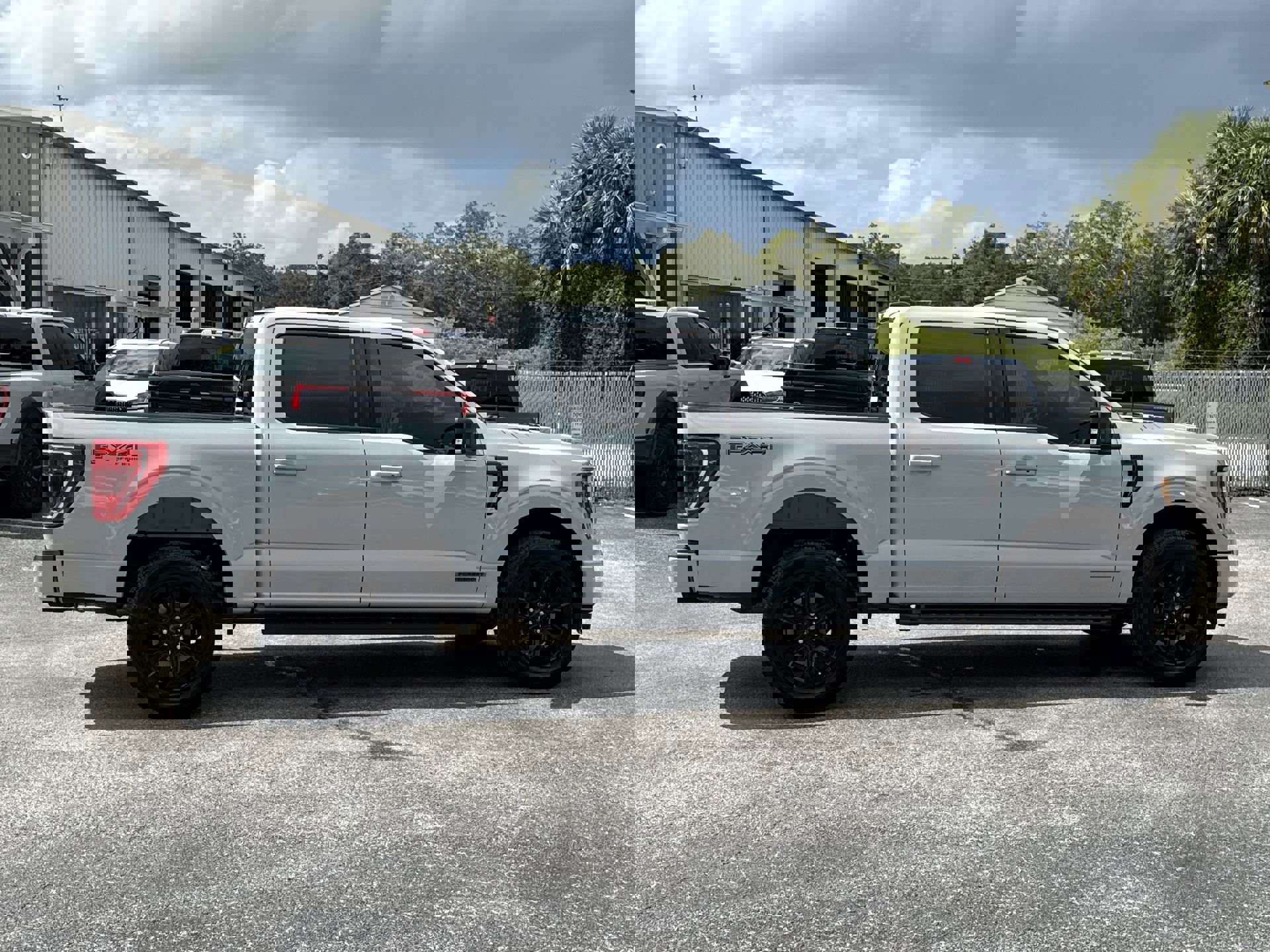 2023 Ford F-150 XLT photo 2