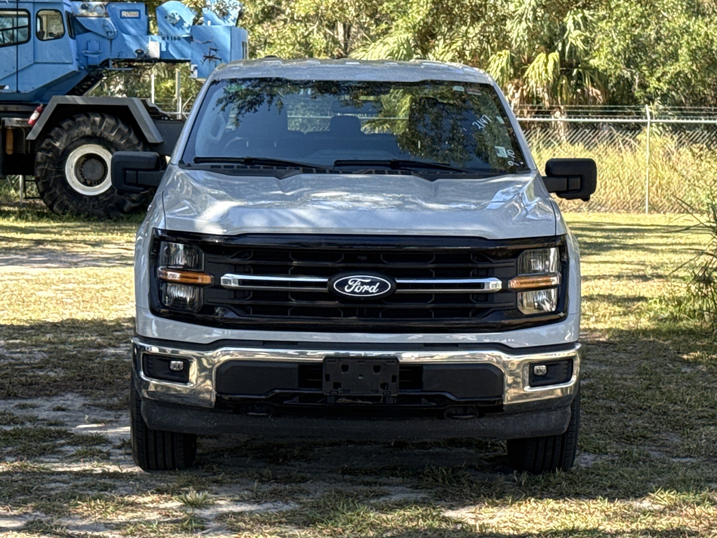 2024 Ford F-150 XLT photo 2
