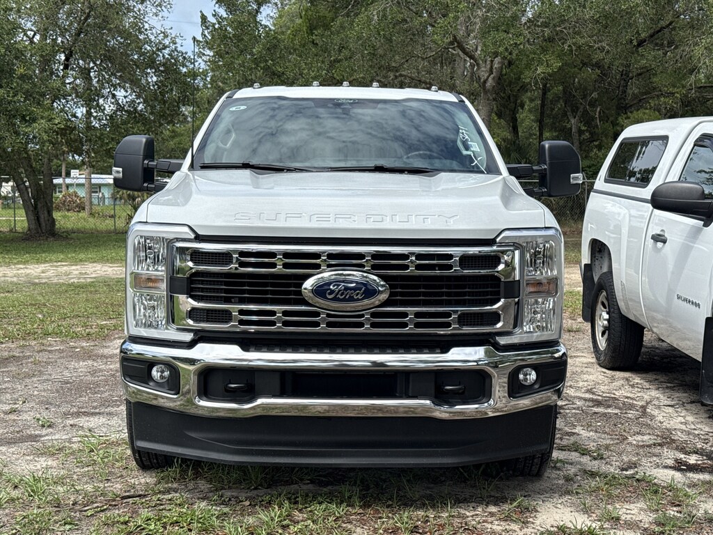 Used 2026 Ford F-350 XLT Truck Crew Cab